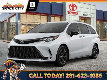 New 2026 Toyota Sienna XSE