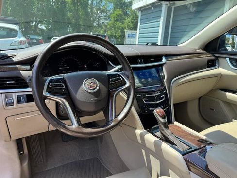 Used 2013 Cadillac XTS Luxury w/ Driver Awareness Package FWD image 18