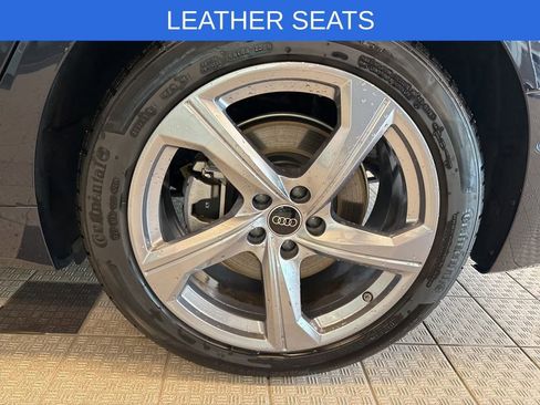 Used 2025 Audi A6 Premium Plus image 15