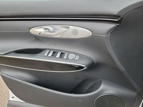 Used 2025 Genesis GV70 2.5T image 21