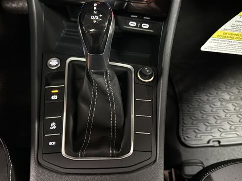 New 2026 Volkswagen Jetta SE FWD image 34