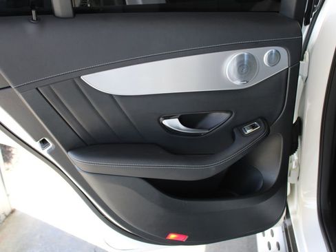Used 2020 Mercedes-Benz GLC 300 4MATIC Coupe image 46