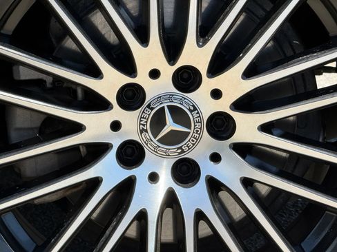Used 2023 Mercedes-Benz C 300 Sedan w/ Exclusive Trim Package image 20