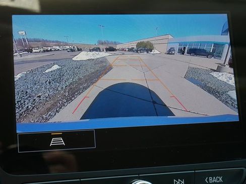 Used 2024 Chevrolet Malibu LT image 26