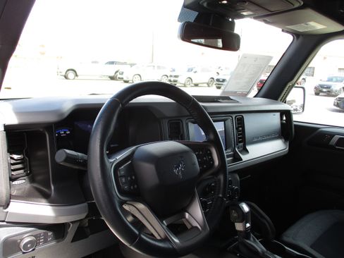 Used 2022 Ford Bronco Big Bend AWD/4WD image 14