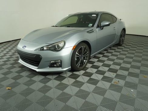 Used 2016 Subaru BRZ Limited w/ Popular Package #1 RWD image 3