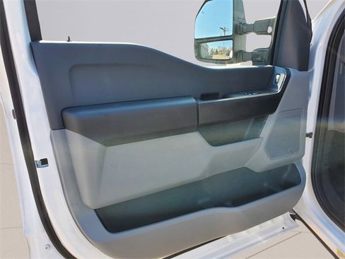 New 2025 Ford F450 XL w/ XL Chrome Package image 10