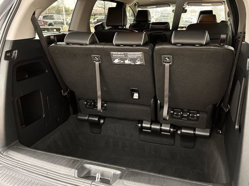 Used 2024 Honda Odyssey Elite image 34