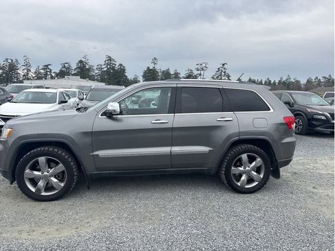 Used 2012 Jeep Grand Cherokee Overland image 14
