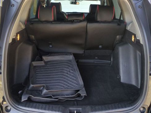 Used 2017 Honda CR-V LX image 25
