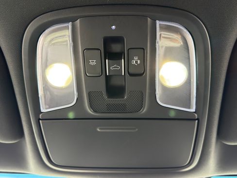 Used 2020 Kia Stinger GT2 image 35