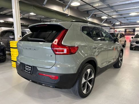Certified 2024 Volvo XC40 B5 Plus w/ Protection Package Premier image 2