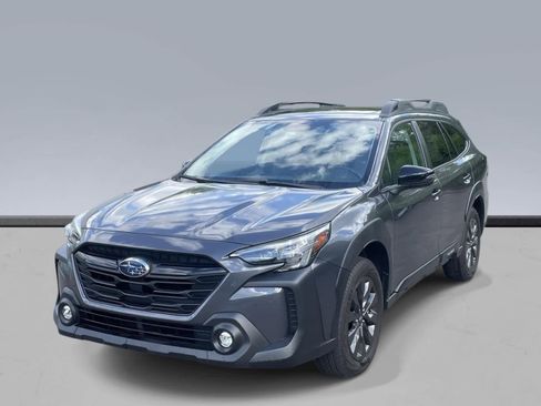 Certified 2025 Subaru Outback Onyx Edition AWD/4WD image 1