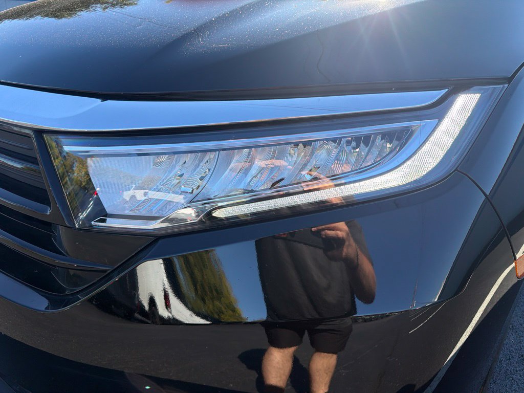 Certified 2024 Honda Odyssey Touring image 9