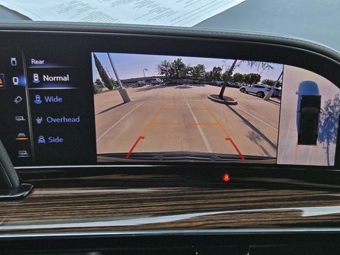 Used 2024 Cadillac Escalade Premium Luxury w/ Performance Package AWD/4WD image 11