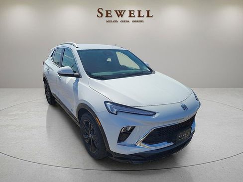 New 2026 Buick Encore GX Sport Touring w/ Comfort Package image 7