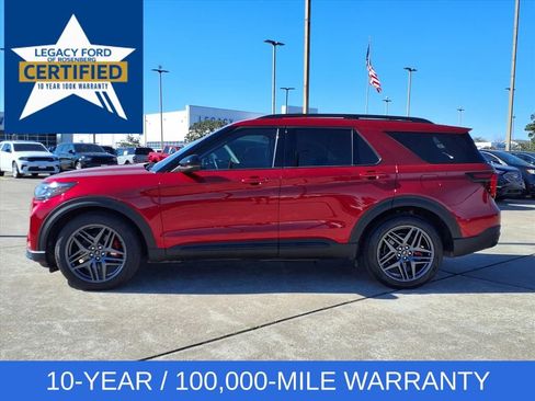 Used 2025 Ford Explorer ST AWD/4WD image 3