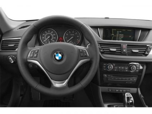 Used 2015 BMW X1 xDrive28i image 9