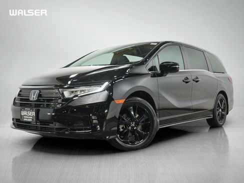 Used 2024 Honda Odyssey Sport image 1