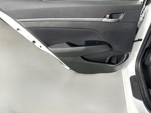 Used 2018 Hyundai Elantra SEL w/ Cargo Package FWD image 25