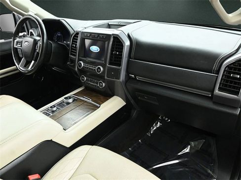 Used 2020 Ford Expedition Platinum image 26