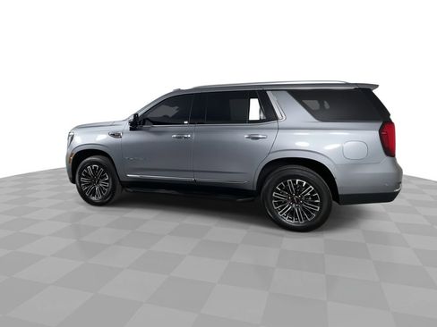 Used 2025 GMC Yukon Elevation image 5