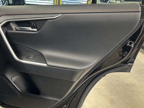 Used 2024 Toyota RAV4 Adventure image 17