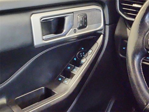 Certified 2020 Ford Explorer ST image 11
