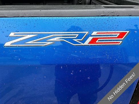 Used 2018 Chevrolet Colorado ZR2 w/ ZR2 Dusk Special Edition AWD/4WD image 8