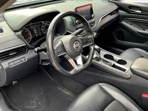 Used 2022 Nissan Altima 2.5 SR image 17
