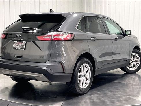 Used 2024 Ford Edge SEL AWD/4WD image 13