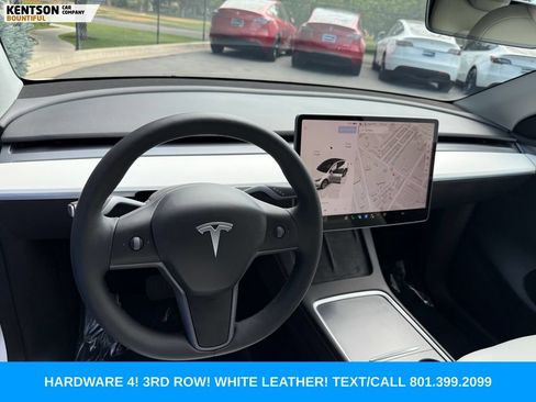 Used 2023 Tesla Model Y Long Range AWD/4WD image 23