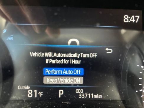 Used 2025 Toyota Sienna LE FWD image 11