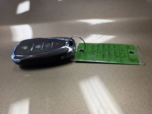 Used 2018 Chevrolet Trax LT w/ Sun & Sound Package image 75