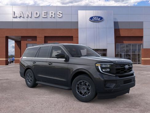 New 2026 Ford Expedition Active RWD image 7