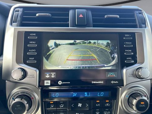 Used 2022 Toyota 4Runner Limited AWD/4WD image 24