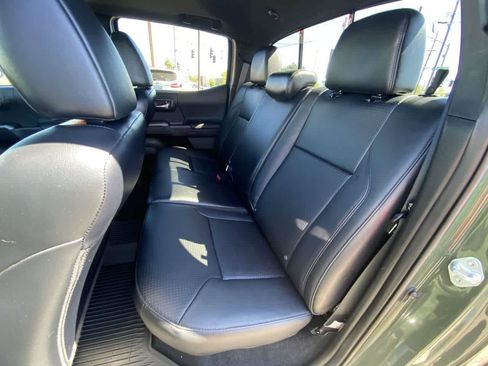 Certified 2021 Toyota Tacoma TRD Off-Road w/ TRD Premium Off Road Package AWD/4WD image 23