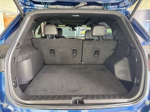 Used 2022 Chevrolet Equinox RS w/ RS Leather Package image 14