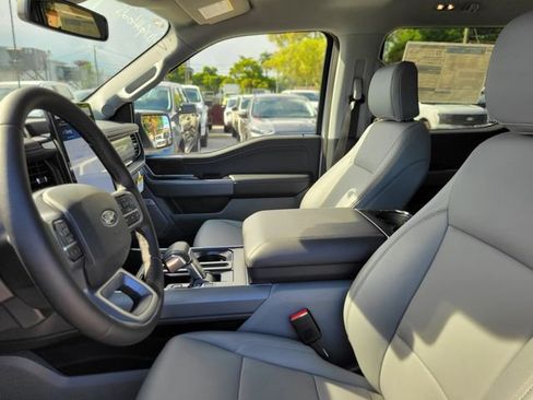 New 2025 Ford F150 Lightning Flash image 19