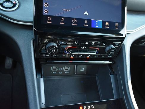 Certified 2025 Jeep Grand Cherokee Limited w/ Luxury Tech Group II image 23