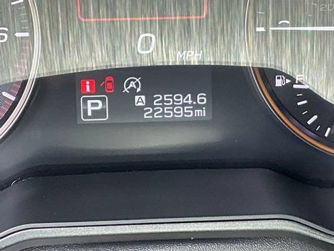 Certified 2025 Subaru Outback Wilderness AWD/4WD image 29