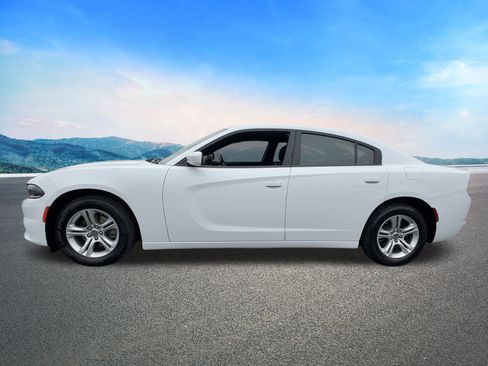 Certified 2022 Dodge Charger SXT image 6