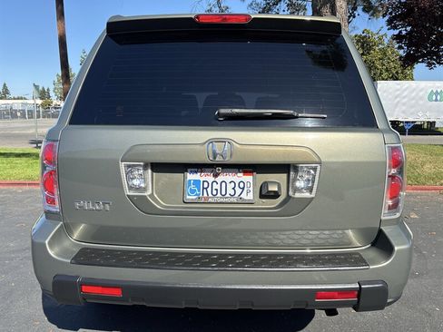 Used 2007 Honda Pilot EX-L image 11