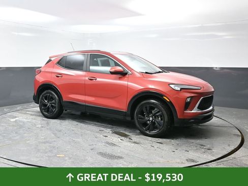 Used 2024 Buick Encore GX Sport Touring image 4