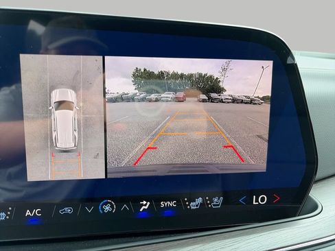 New 2026 Chevrolet Tahoe Premier w/ Sun And Tow Package AWD/4WD image 22