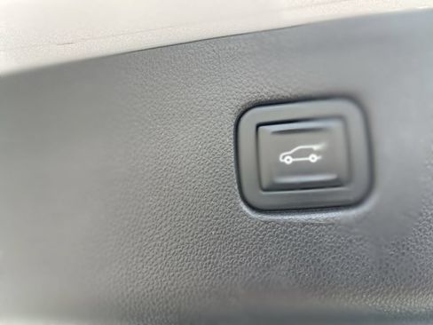 Used 2020 Chevrolet Blazer RS FWD image 7