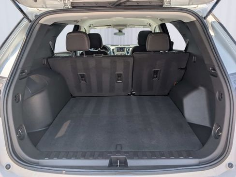 Used 2022 Chevrolet Equinox LS AWD/4WD image 13