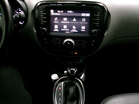 Used 2018 Kia Soul + w/ + Primo LIT Package image 12