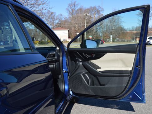 Used 2018 Subaru Impreza 2.0i Premium image 20