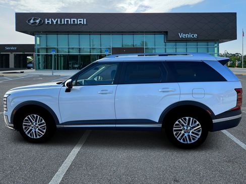 New 2026 Hyundai Palisade SEL FWD image 3